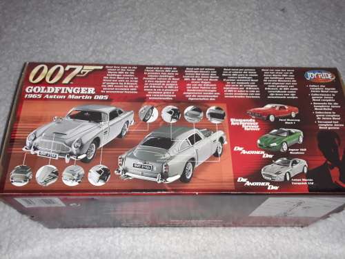 Joy Ride James Bond Aston Martin DB5 Goldfinger 1:18 Scale.